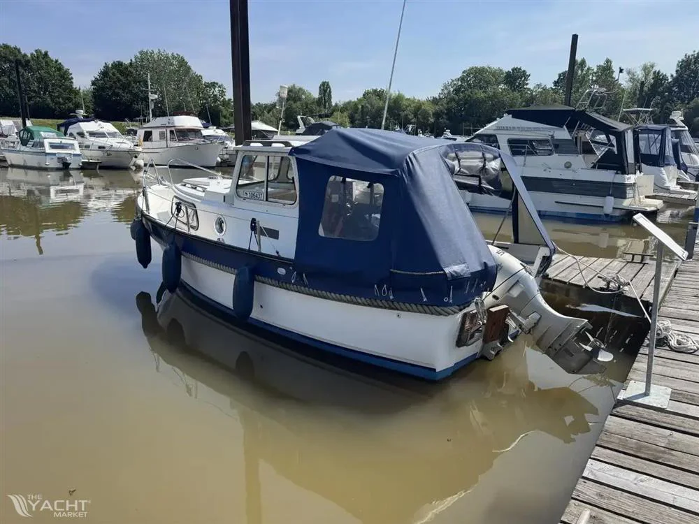BoatPhoto.alt