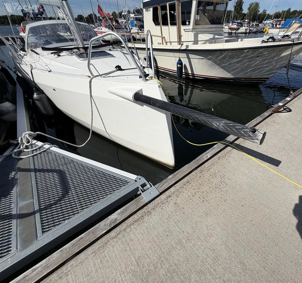BoatPhoto.alt