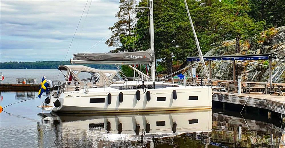 BoatPhoto.alt